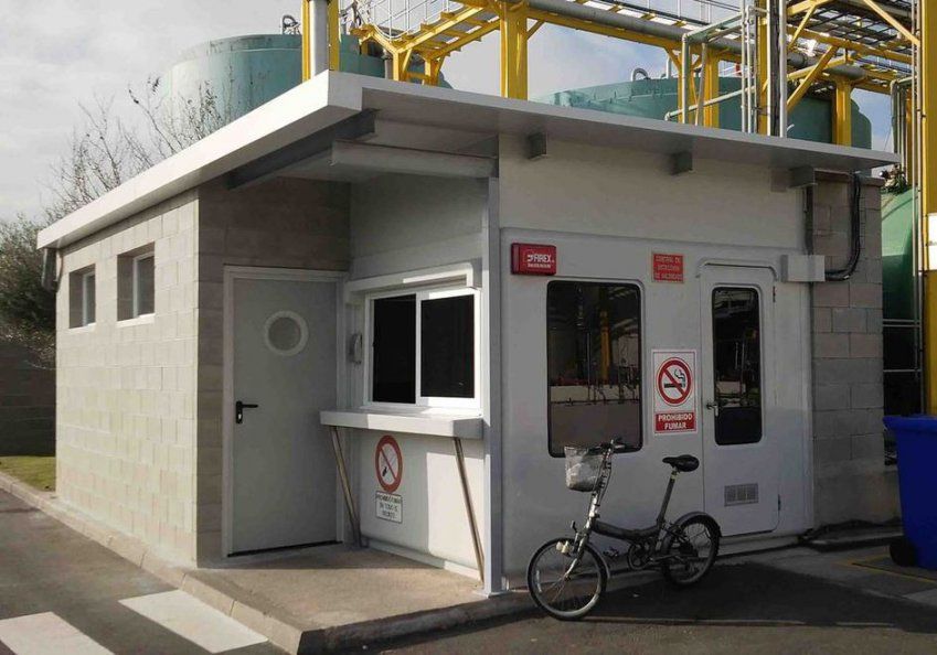 Construcció caseta control